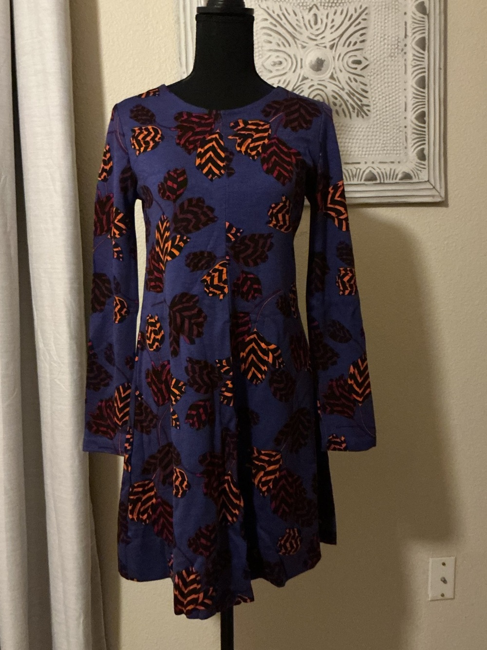 Marc by Marc Jacobs, Elegant purple A-Line Dress with Cuffed Long Sleeves